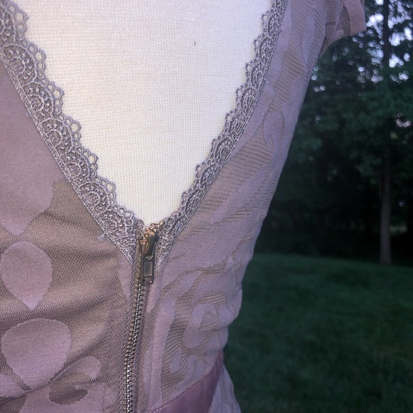 Vintage inspired Soieblu Backless Dress - Picture 4 of 4